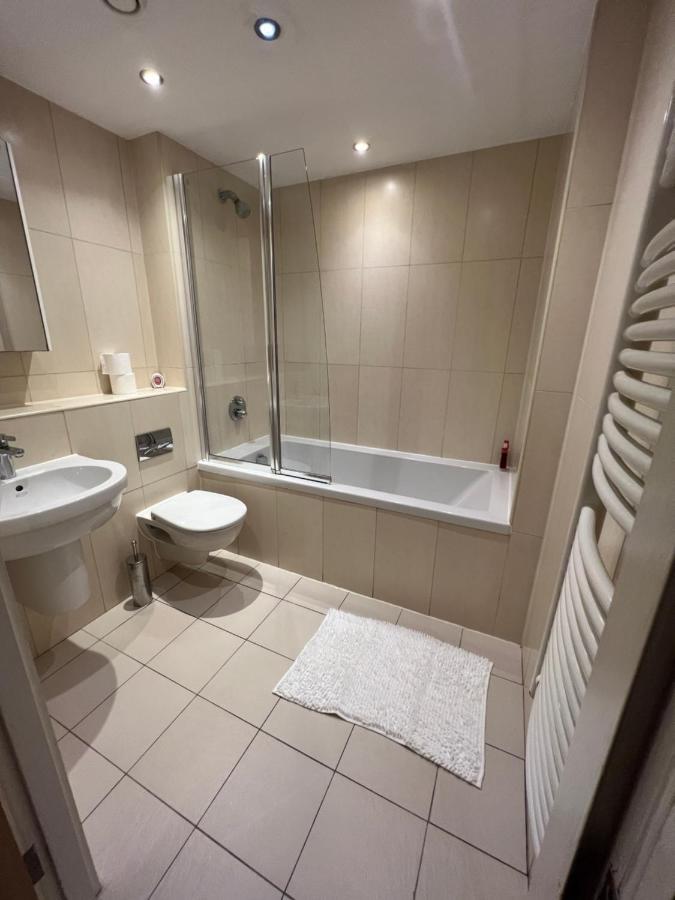 Bigkings Cosy 2 Bedroom Apartment With Free Parking In Central Manchester Ngoại thất bức ảnh